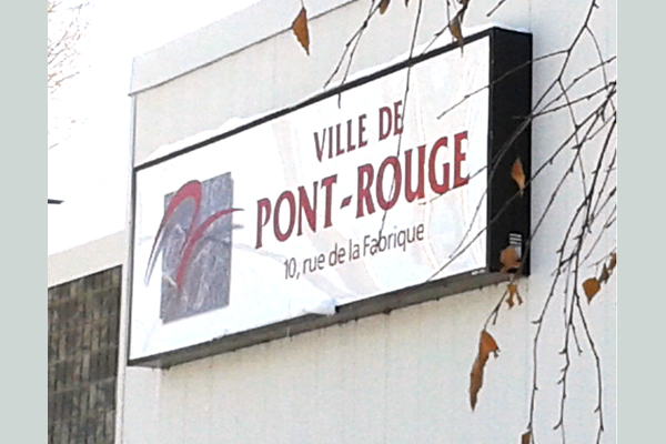 Couvent et clinique: des citoyens de Pont-Rouge veulent s’exprimer