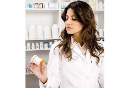 Les pharmaciens peuvent prescrire certains médicaments