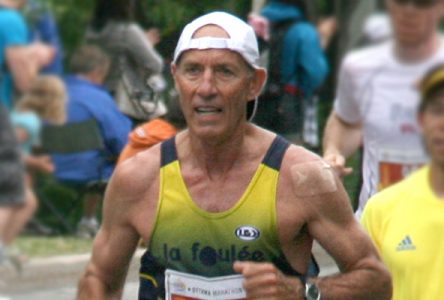 Le marathonien Gilles Lacasse gagne à Boston