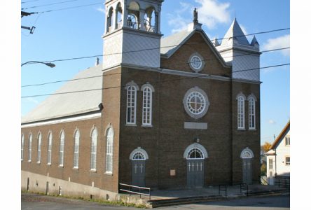 Église à vendre à Donnacona