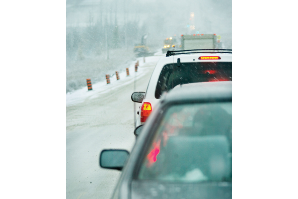 L’hiver commence: changez votre conduite pour réduire les accidents