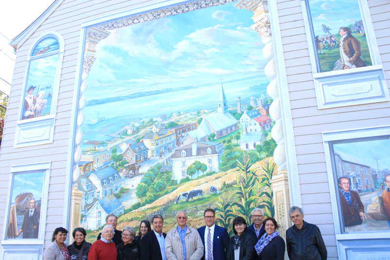 Neuville inaugure sa fresque historique