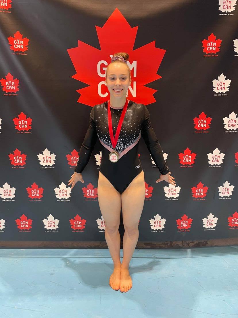 Deux fois l’or aux Canadiens pour la gymnaste Anika Bédard